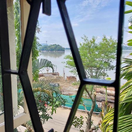 Riverview Guest House Guwahati Eksteriør bilde