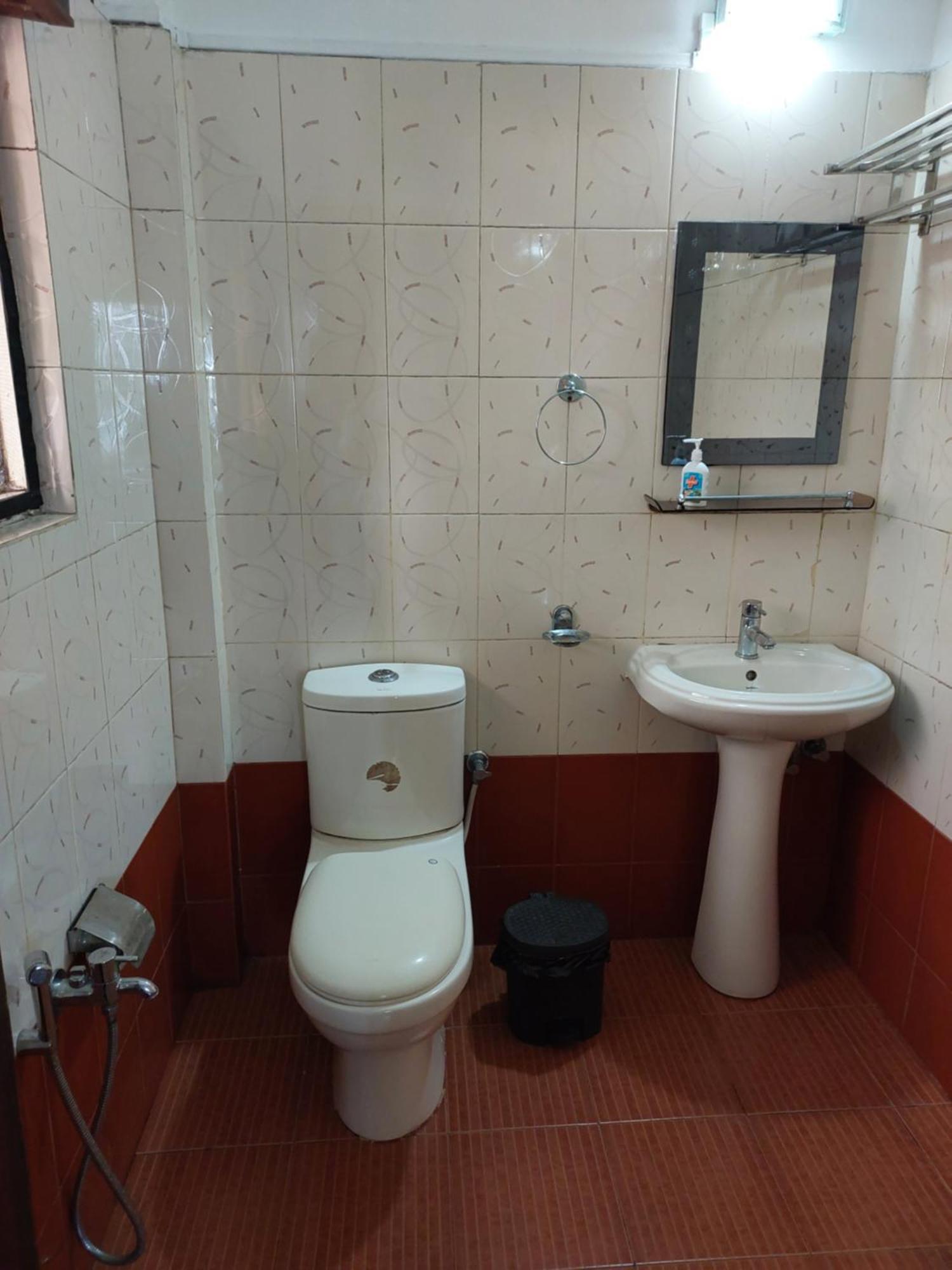 Riverview Guest House Guwahati Eksteriør bilde