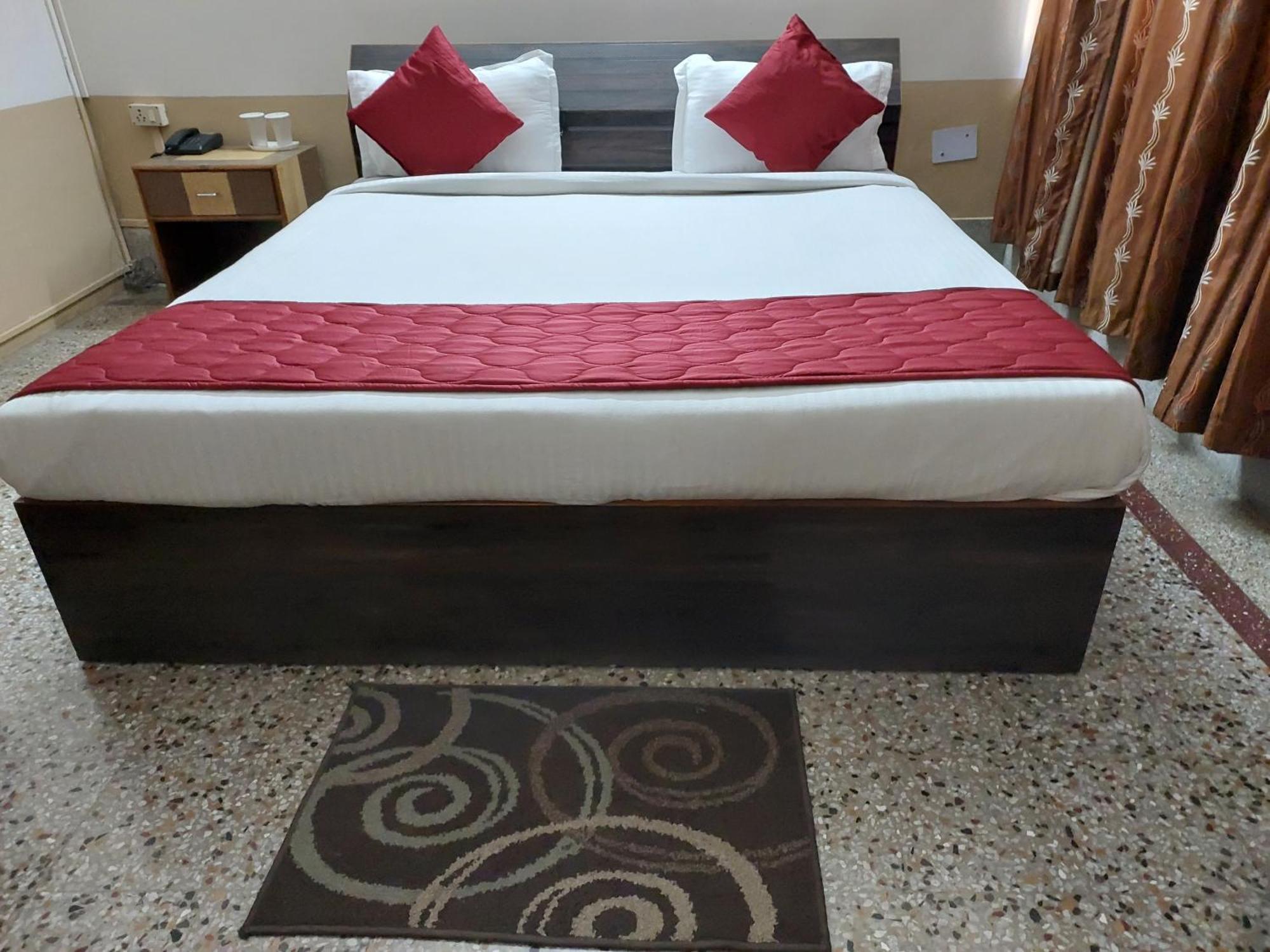 Riverview Guest House Guwahati Eksteriør bilde