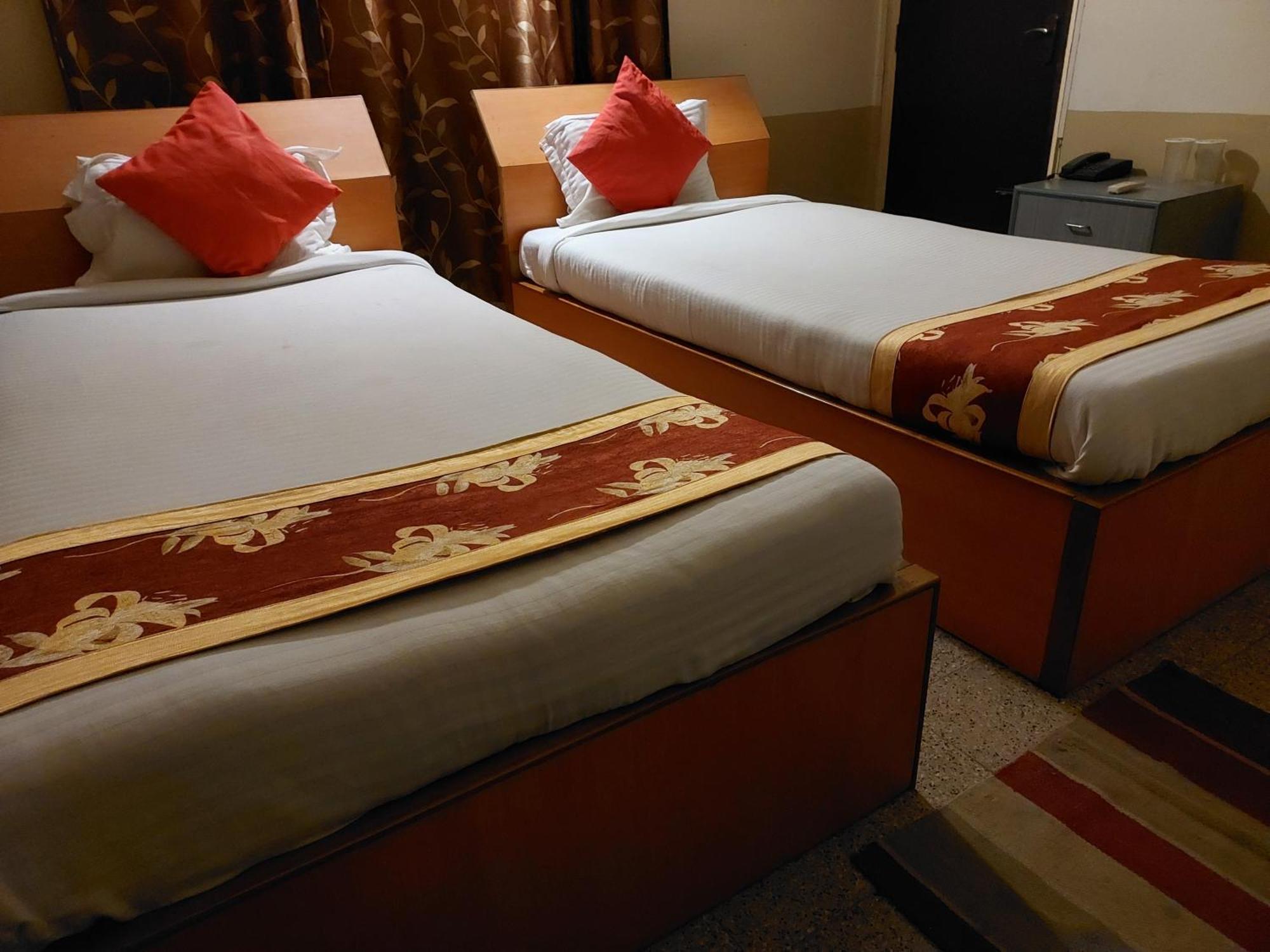 Riverview Guest House Guwahati Eksteriør bilde